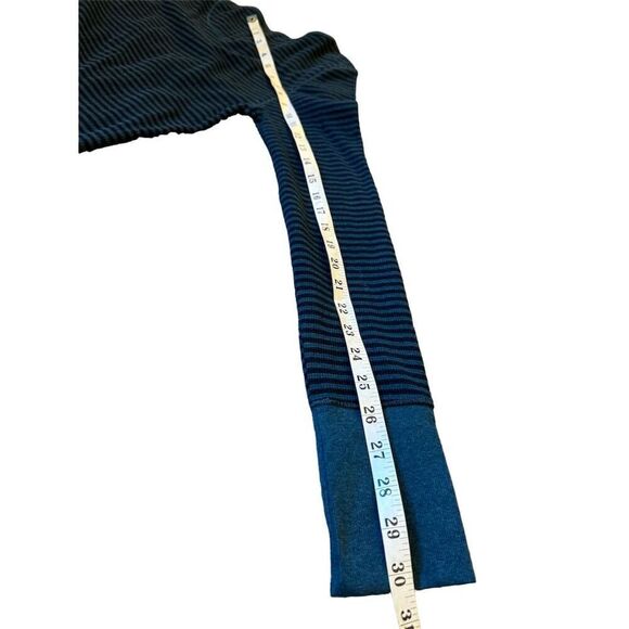 Eddie Bauer Women's Blue Striped Long Sleeve Button-Up Shirt Size M NWT - Picture 9 of 10